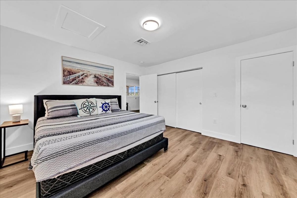 Tranquil Waterside Retreat * Fort Lauderdale